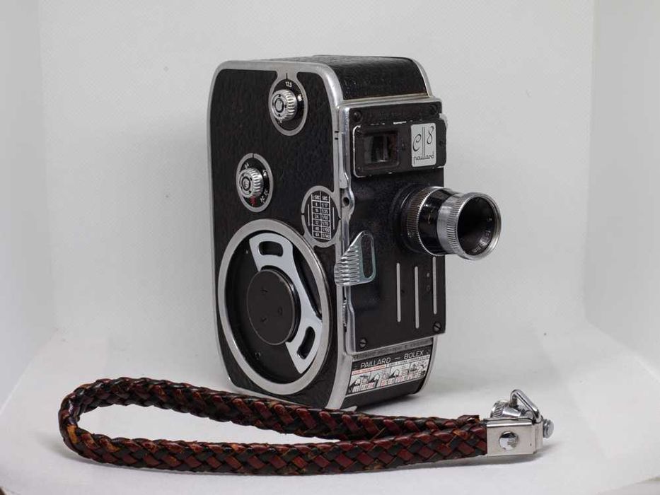 Máquina de filmar vintage 8mm Paillard-Bolex C8