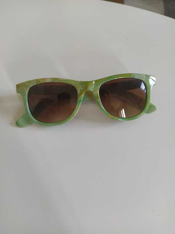 Okulary przeciwsłoneczne zielone