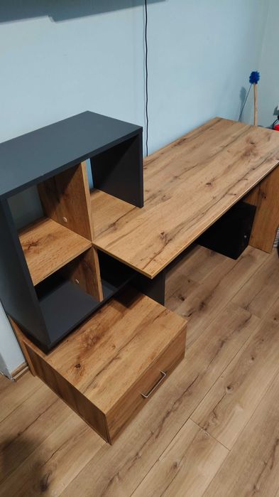 Sprzedam biurko dąb wotam/grafit