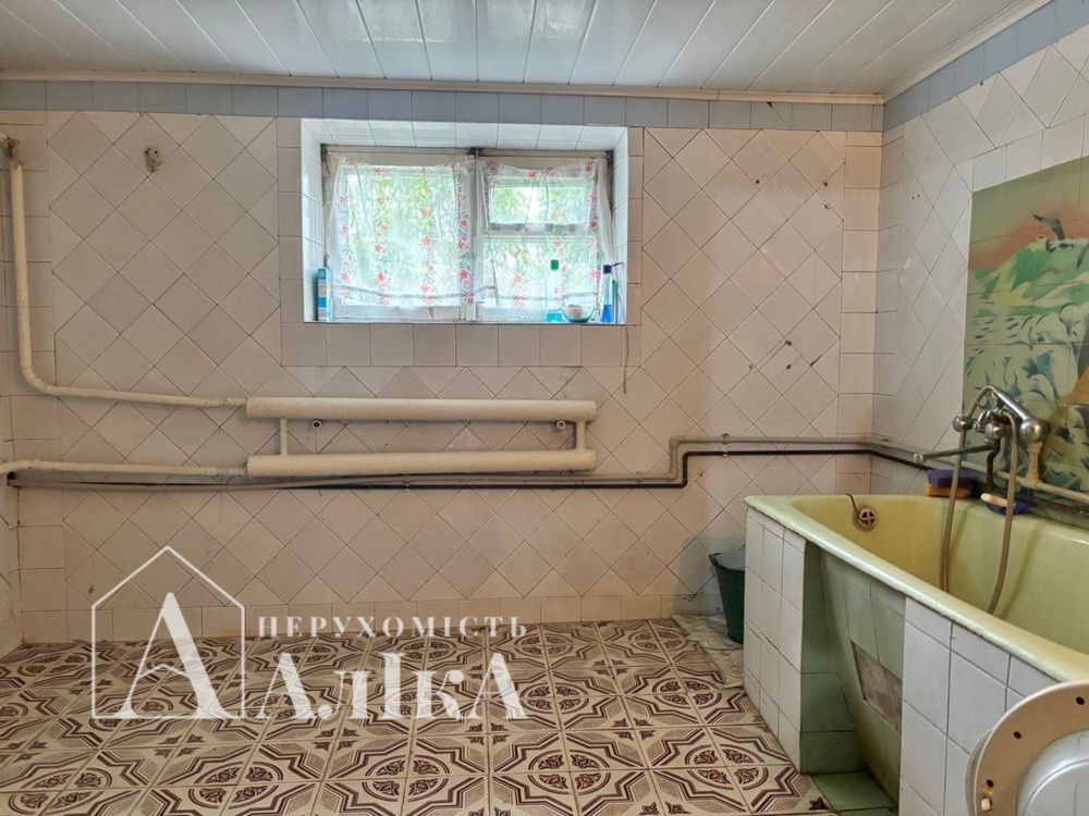 Продам двоповерховий будинок