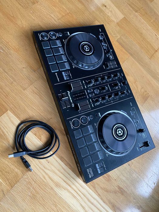 Pioneer DDJ-RB – kontroler DJ, stan bardzo dobry