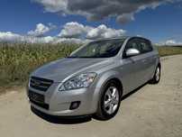 Kia ceed benzyna automat 107 Tys km