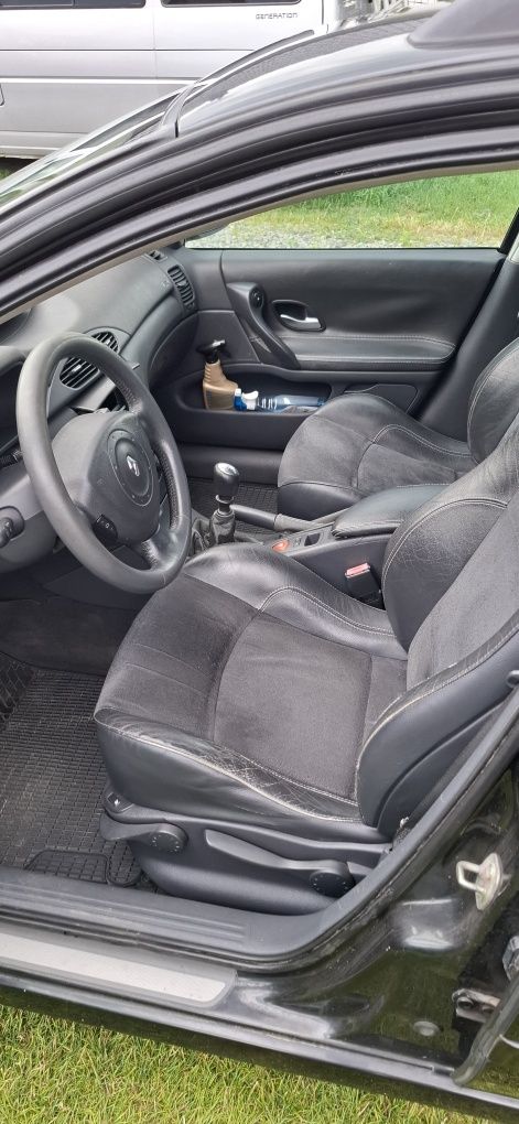 Renault Laguna II 2.0 turbo 163 km