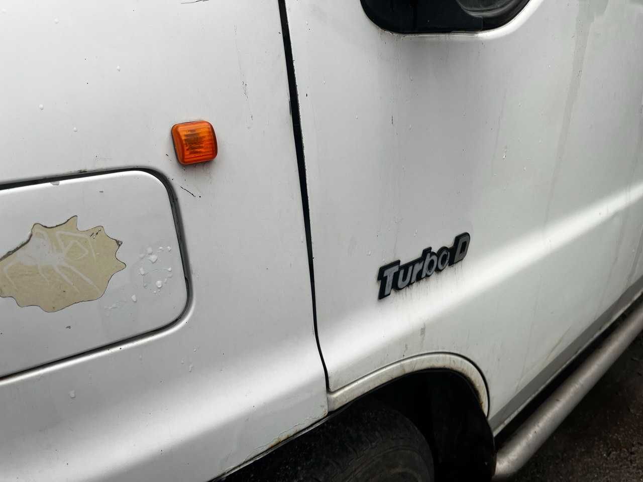 Продам PEUGEOT BOXER 2,5 дизель