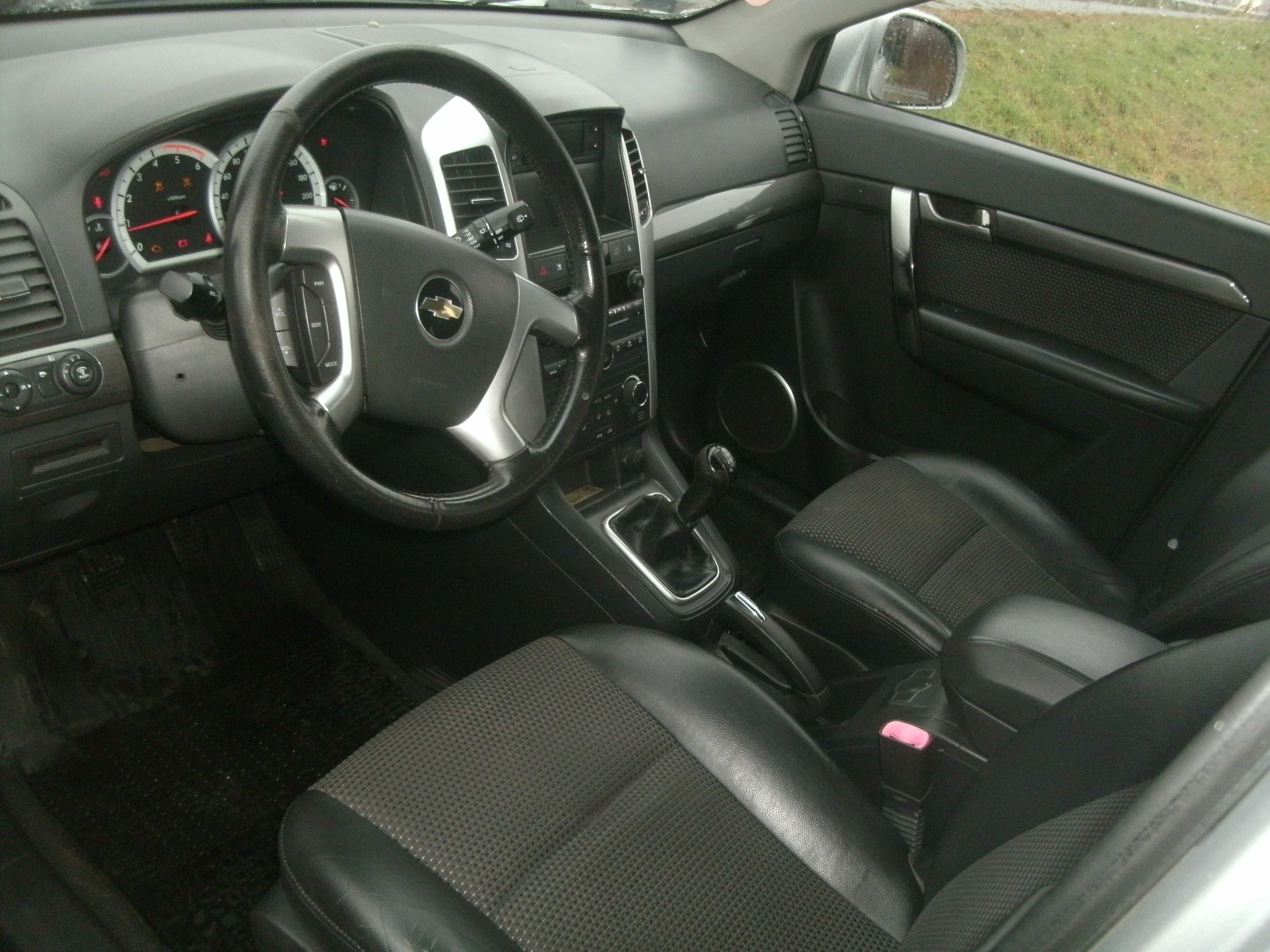 CHEVROLET CAPTIVA 4X4 2.0D Klima Alu Krajowy OC 10.2025