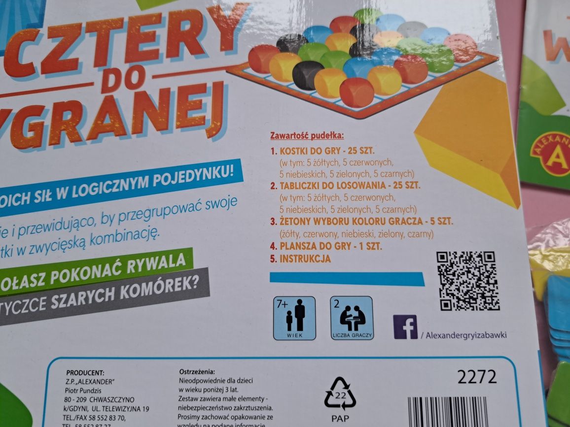 Cztery do wygranej gra logiczna