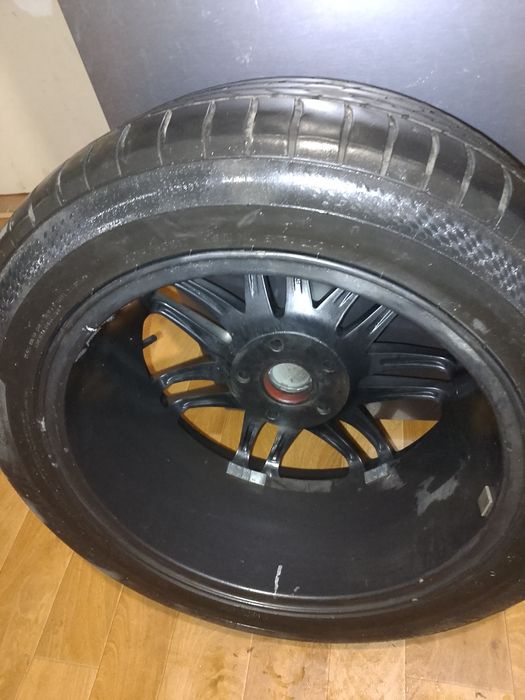 Продам диски очень в хорошем состоянии