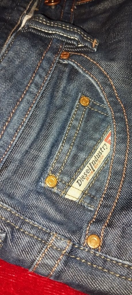 Spodnie jeans męskie.diesel /L/