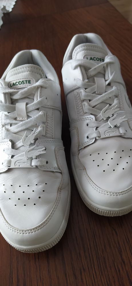 Sprzedam buty Lacoste białe rozmiar 37,5