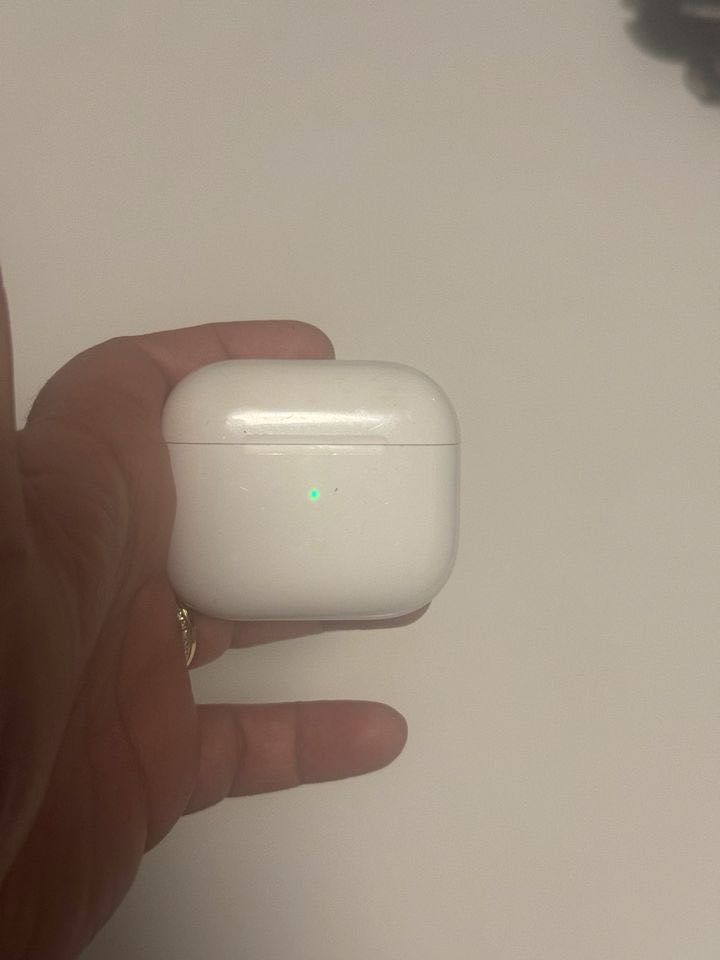 Apple Airpods 3-го покоління навушники продам (ідеал)