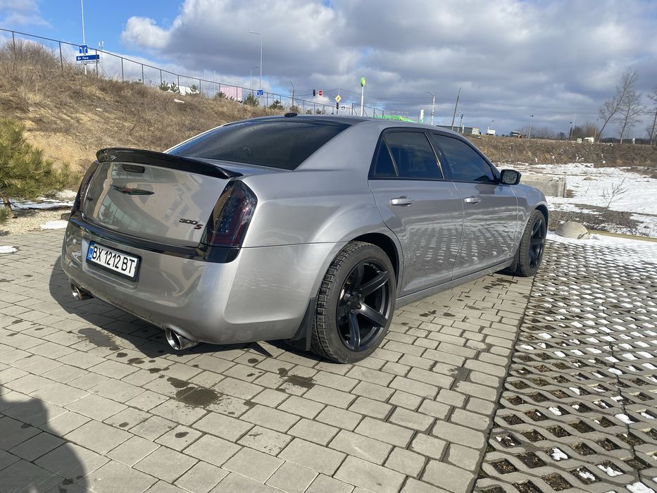 Крайслер 300 с 2012