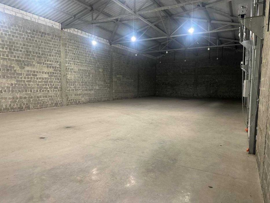 Оренда складу 338м2 Брюховичі вул. Незалежності України