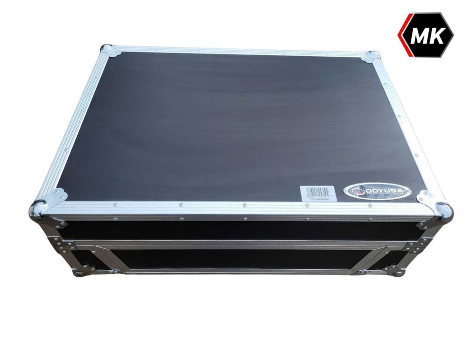 Denon Prime 4/4+ Flight Case z półką na laptopa oraz   RACK 2U