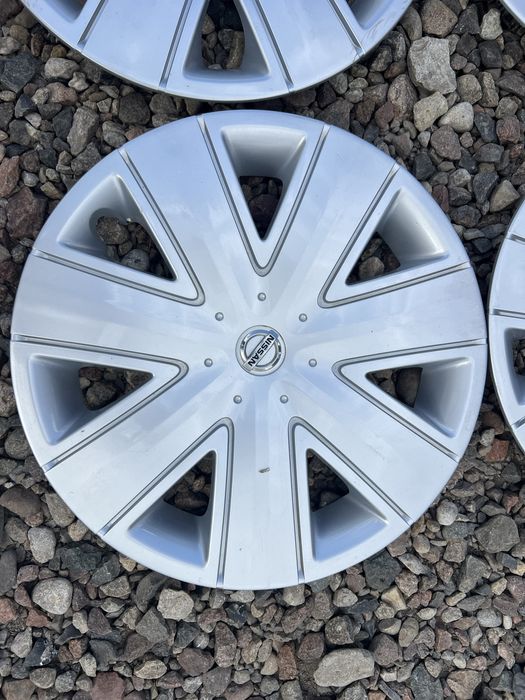 Oryginalne kołpaki 16 Nissan