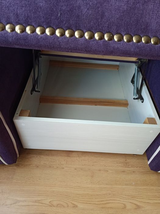 Продам креслов комнату