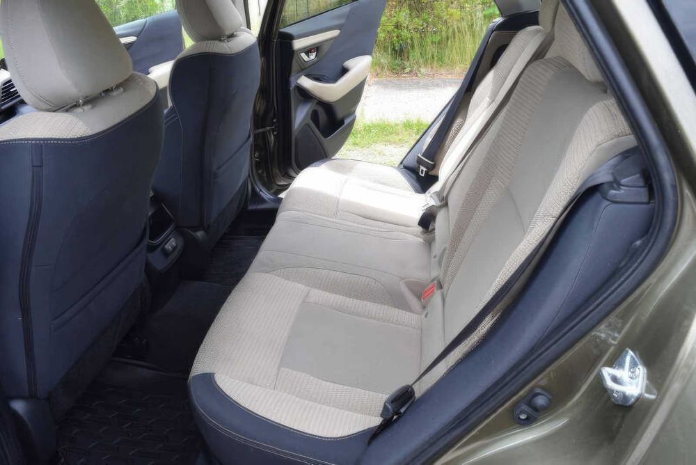 Subaru Outback Premium      2021
