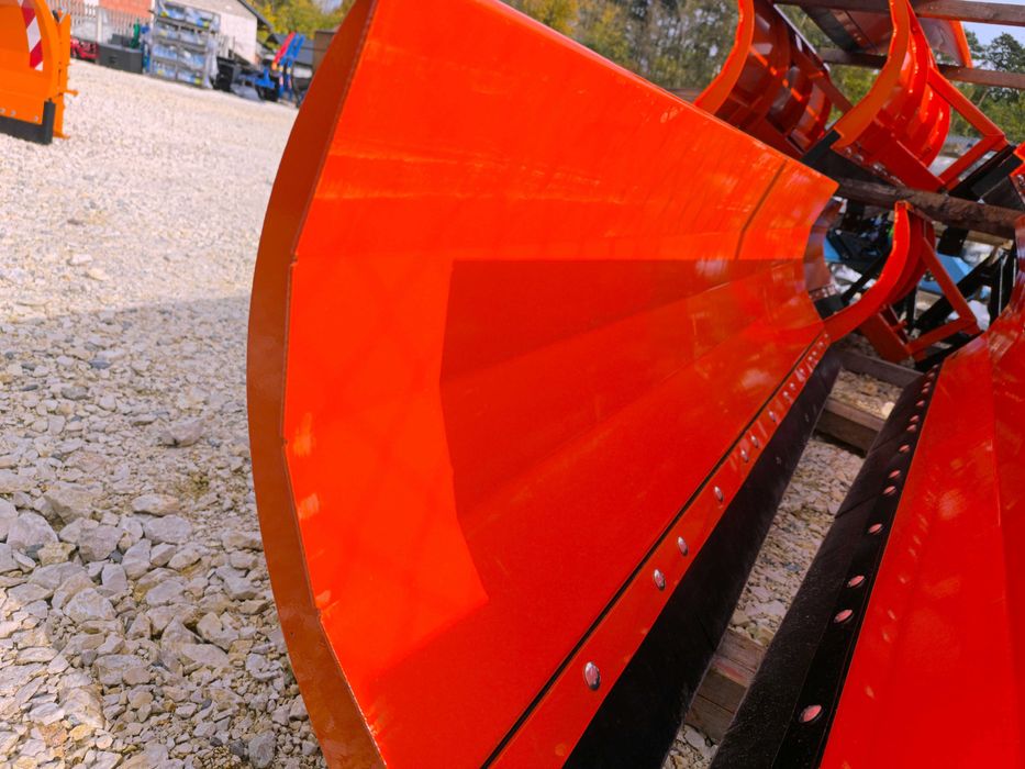 Pług do śniegu na tuz/tur – 150-300 cm – mocna konstrukcja, nowy