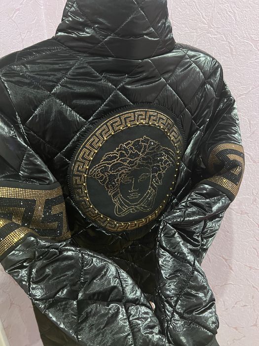 Осіннє пальто Versace c-m