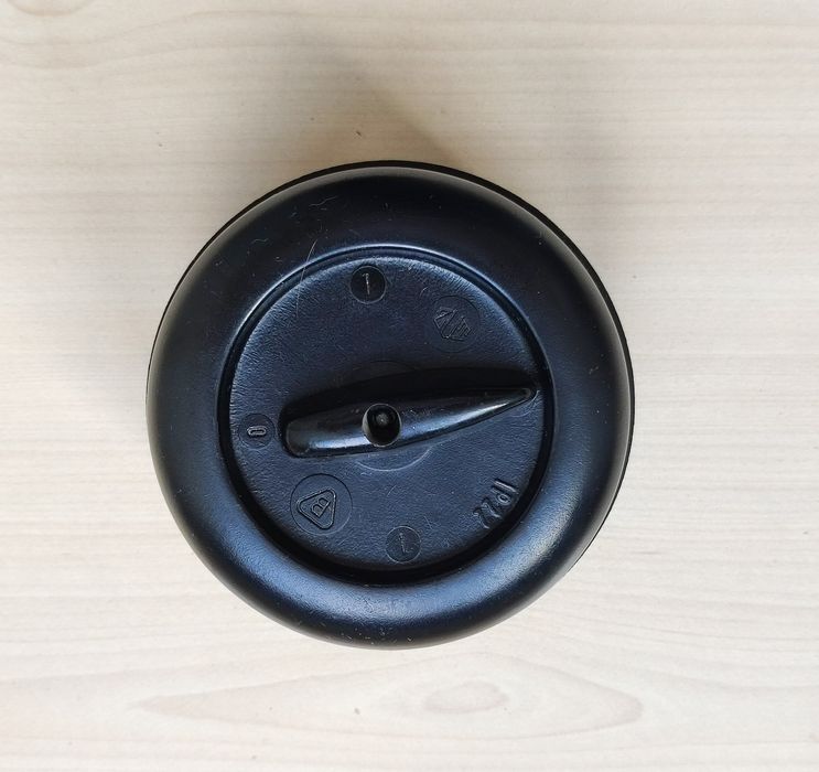 Przełącznik obrotowy 3 fazowy+ osłona ebonitowa