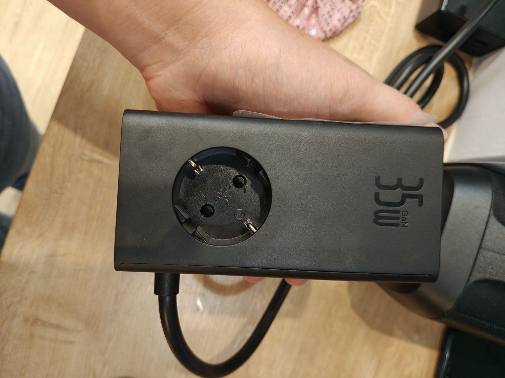 Baseus GaN5 listwa zasilająca 35W 2x USB-C + 2x USB-A