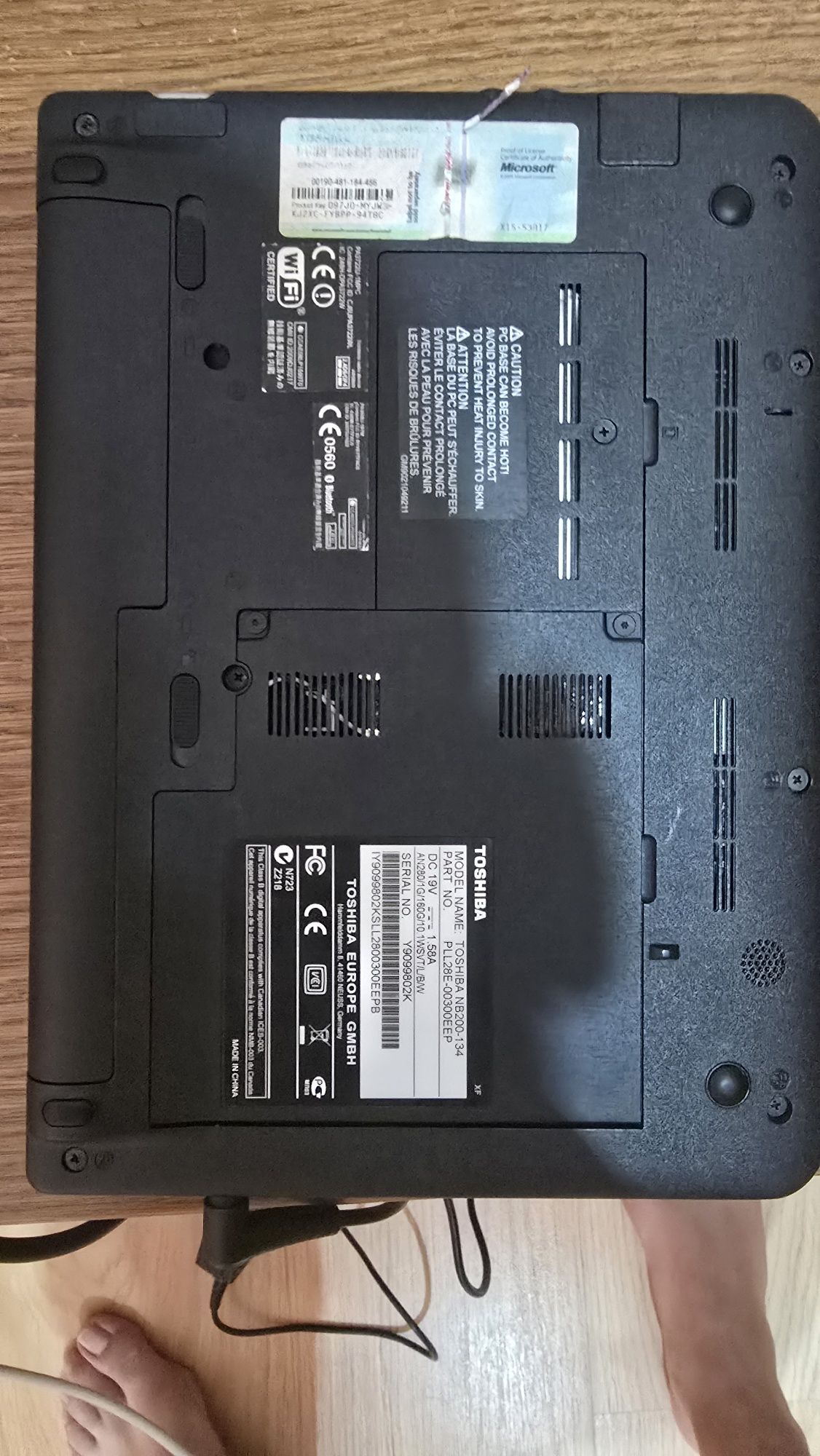 Vendo Toshiba nb200 em excelente estado