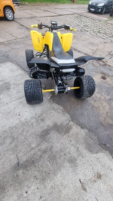 Yamaha raptor 660