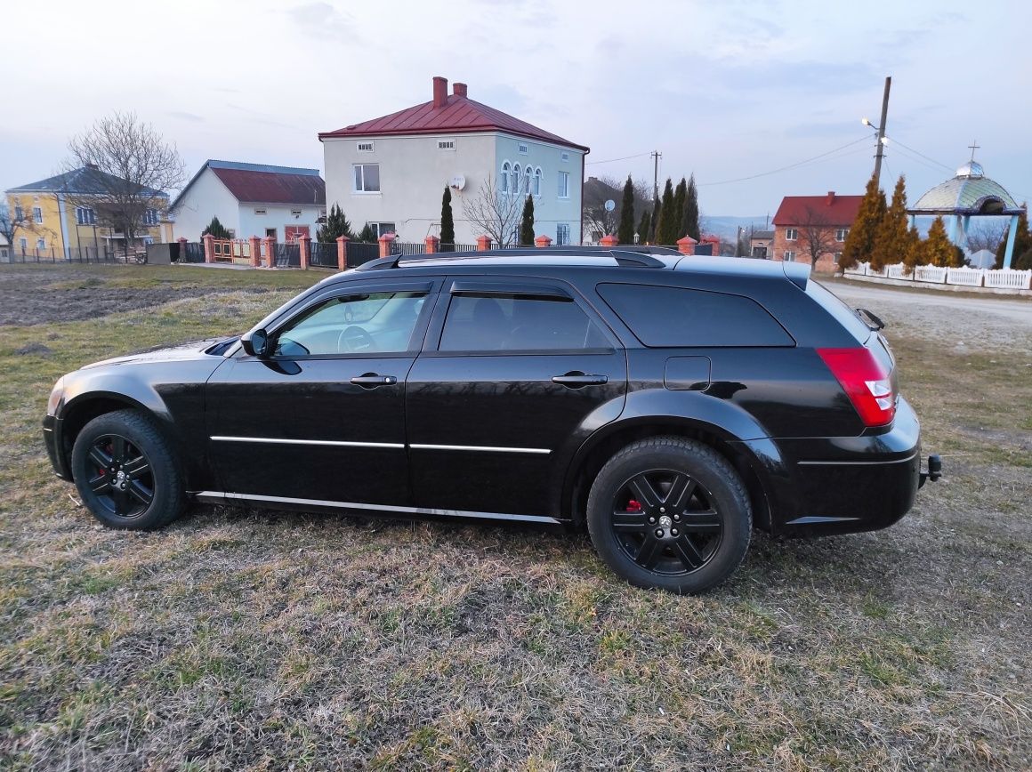 Dodge MAGNUM 3.5 AWD