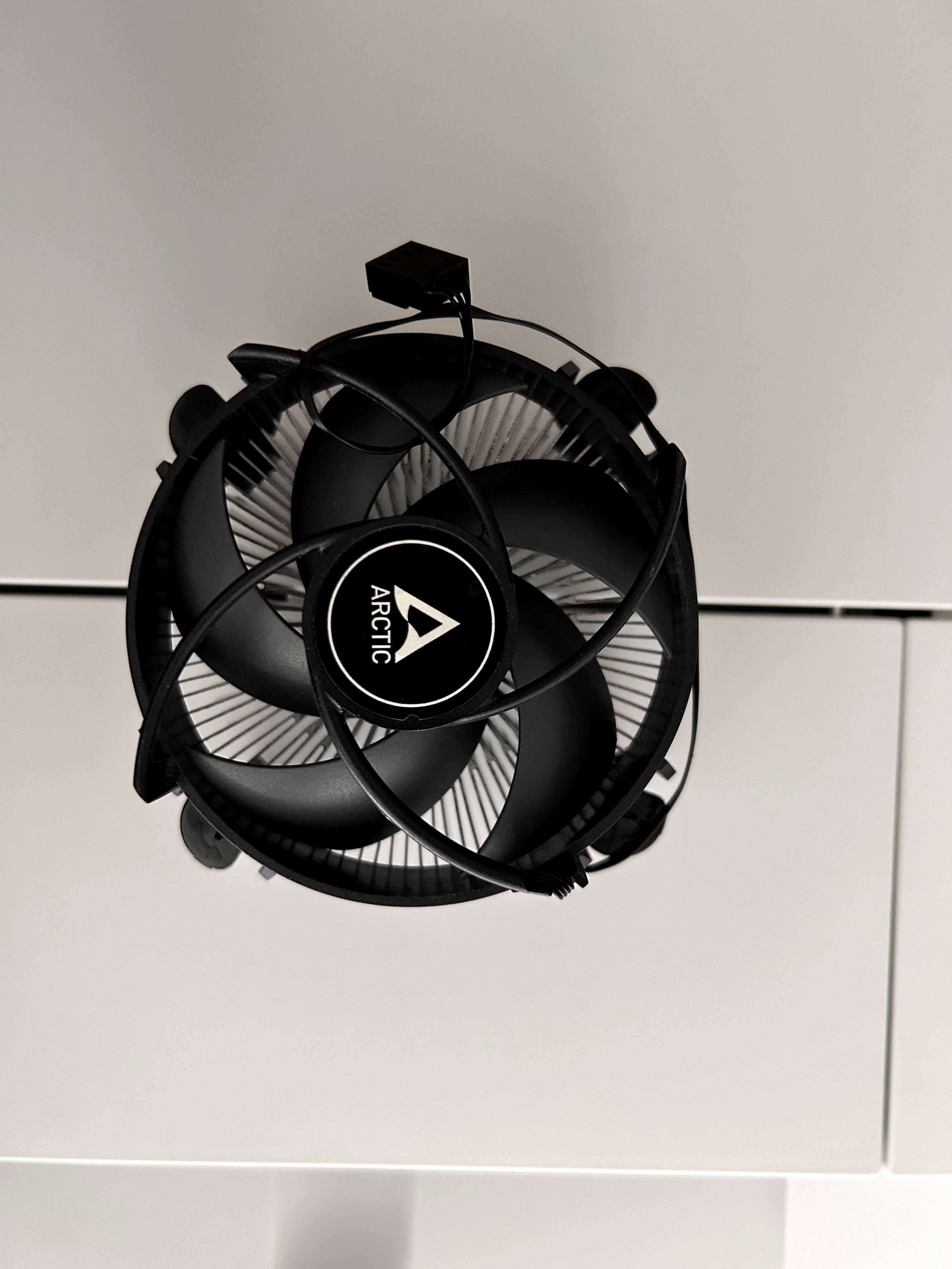 Refrigerador CPU Artic LGA1150