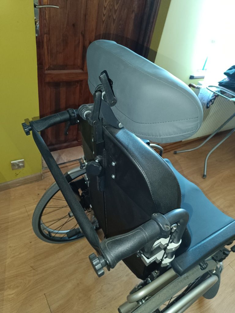 Wózek inwalidzki