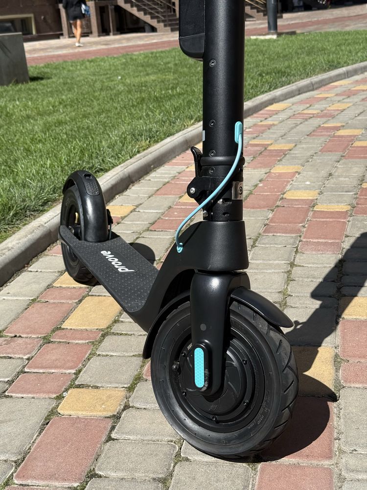 Электросамокат Proove X-City Pro електро самокат