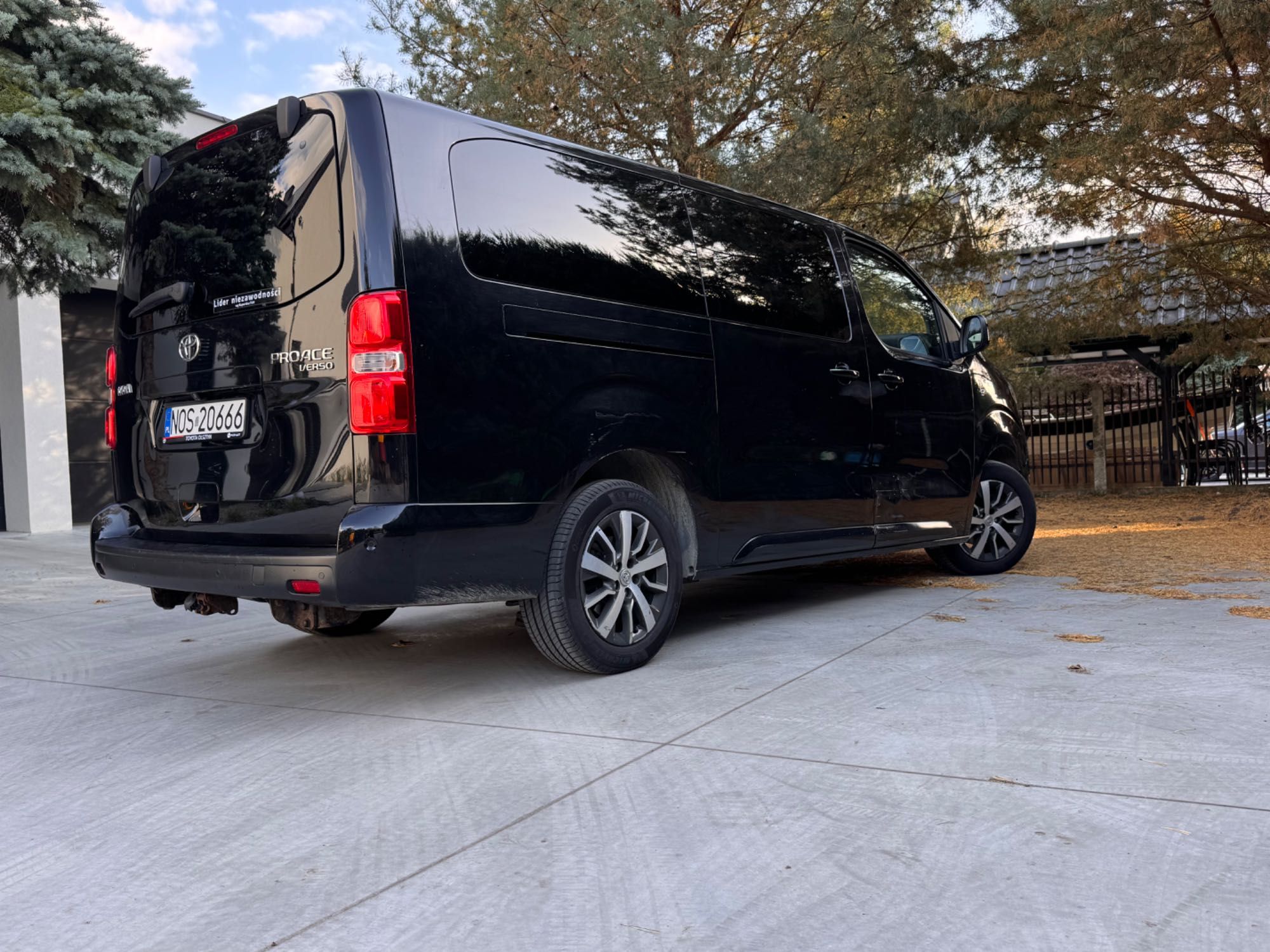 Toyota PROACE VIP Verso Long Nowa niższa cena! Cena brutto.