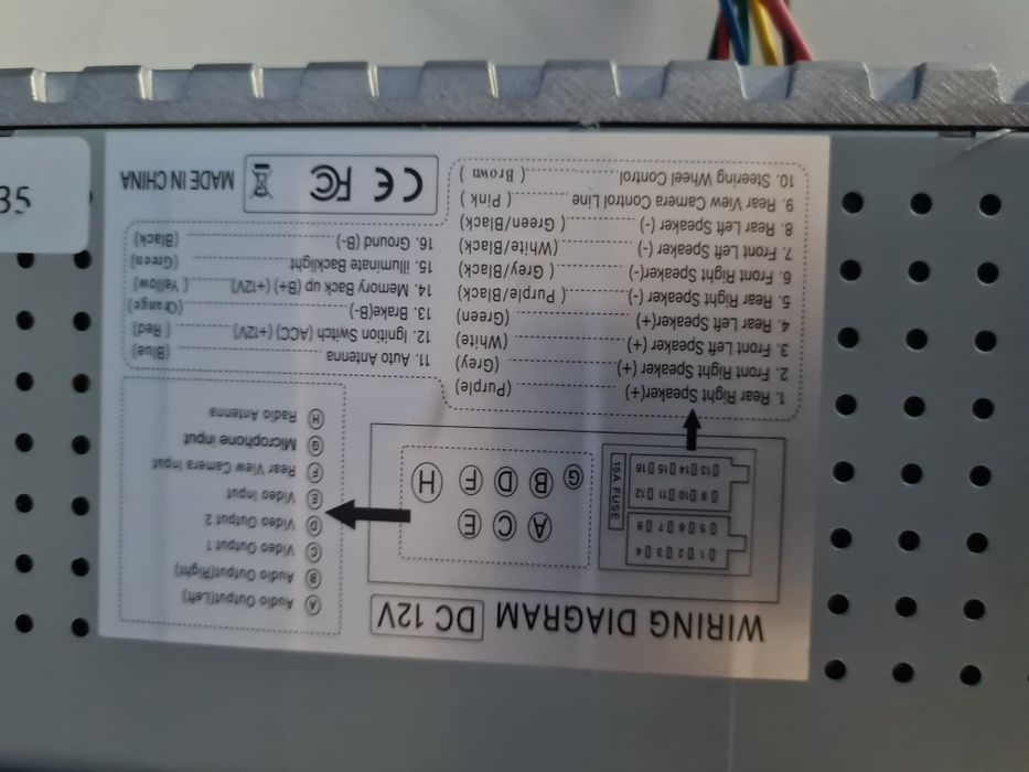 Автомагнітола 1din з виїздом екраном