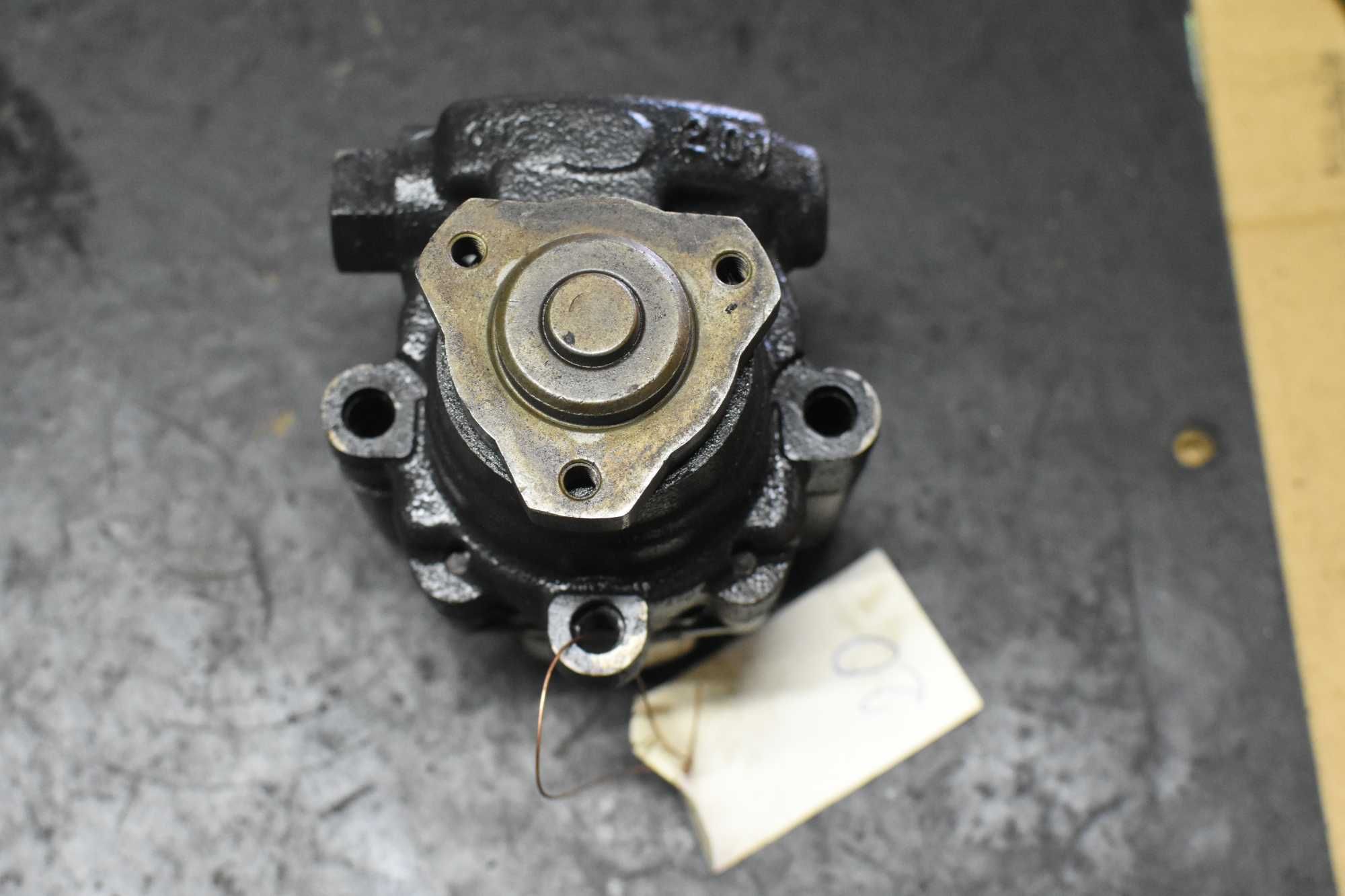 Pompa wspomagania kierownicy Land Rover FREELANDER he1205  5095/7