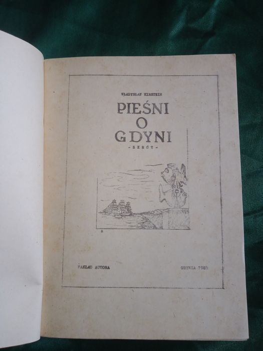 Książka - śpiewnik "Pieśni o Gdyni"