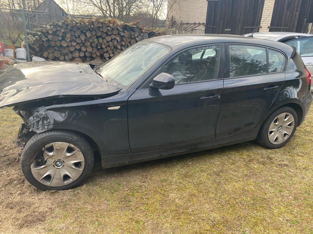 BMW e87 2.0 143 km