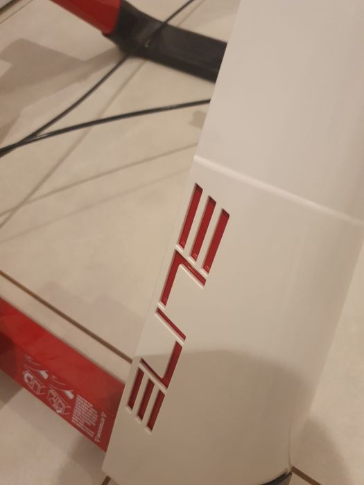 Trenażer rowerowy Elite NOVO Force Pack jak nowy