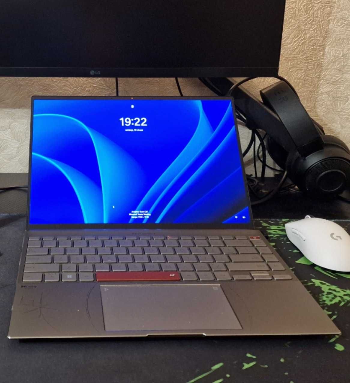 Zenbook 14X OLED Space Edition