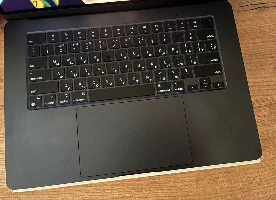 Macbook air 15 m2 midnight 256/8