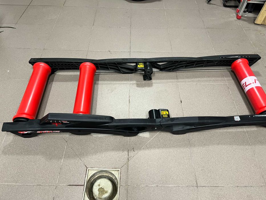 Trenażer rolkowy ELITE Arion MAG