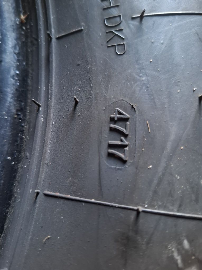 Opony całoroczne 215/75R15 Gripmax