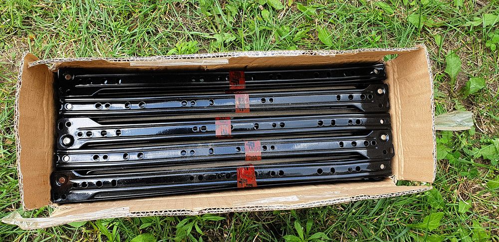 Направляющие роликовые HR2011/400 1,2 мм ЧЁРНЫЕ