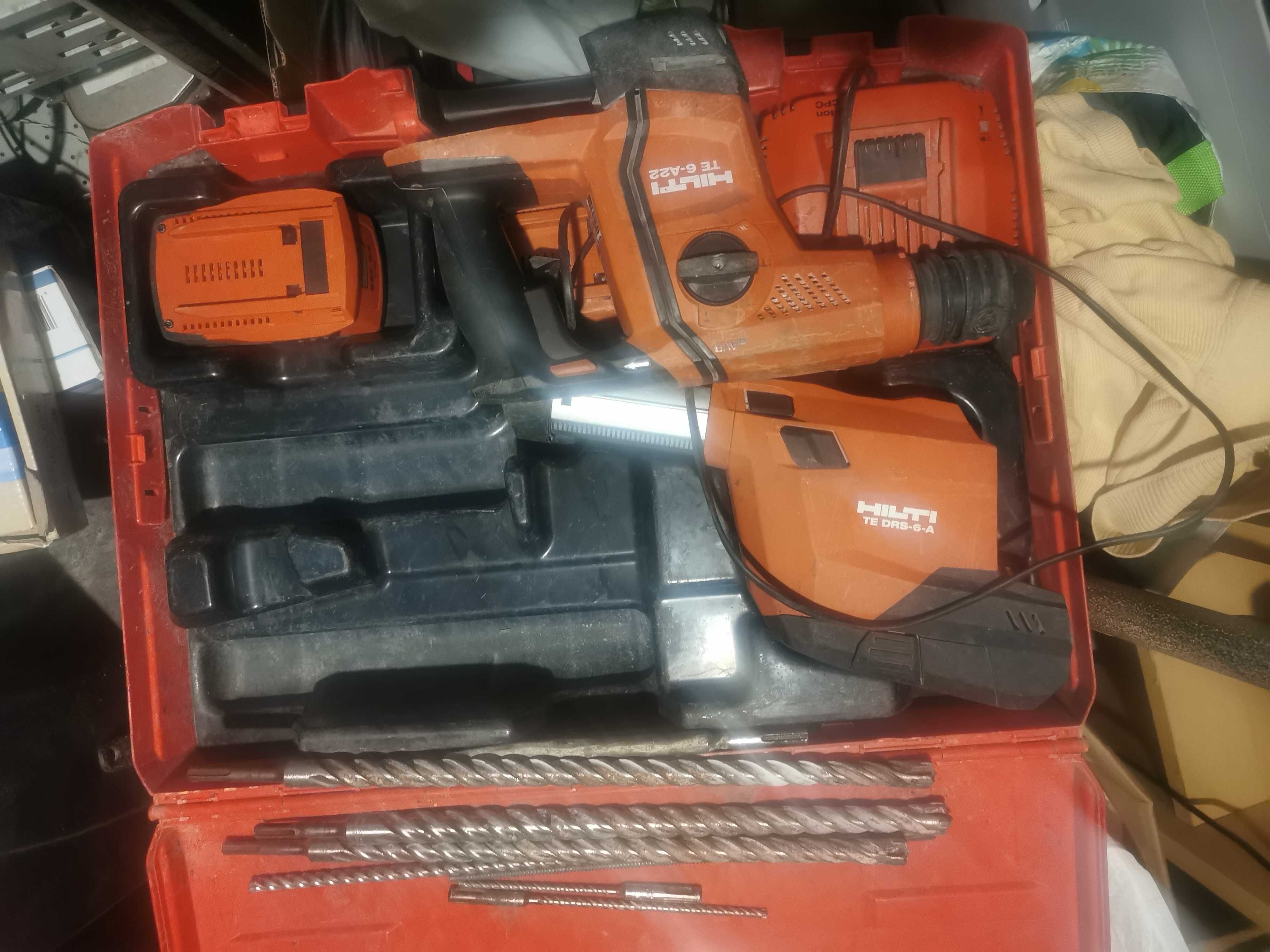 Mlotowiertarka Hilti TE6 - A22 DRS z odkurzaczem