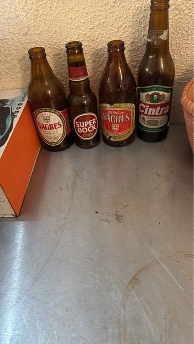 Garrafas antigas para colecionador