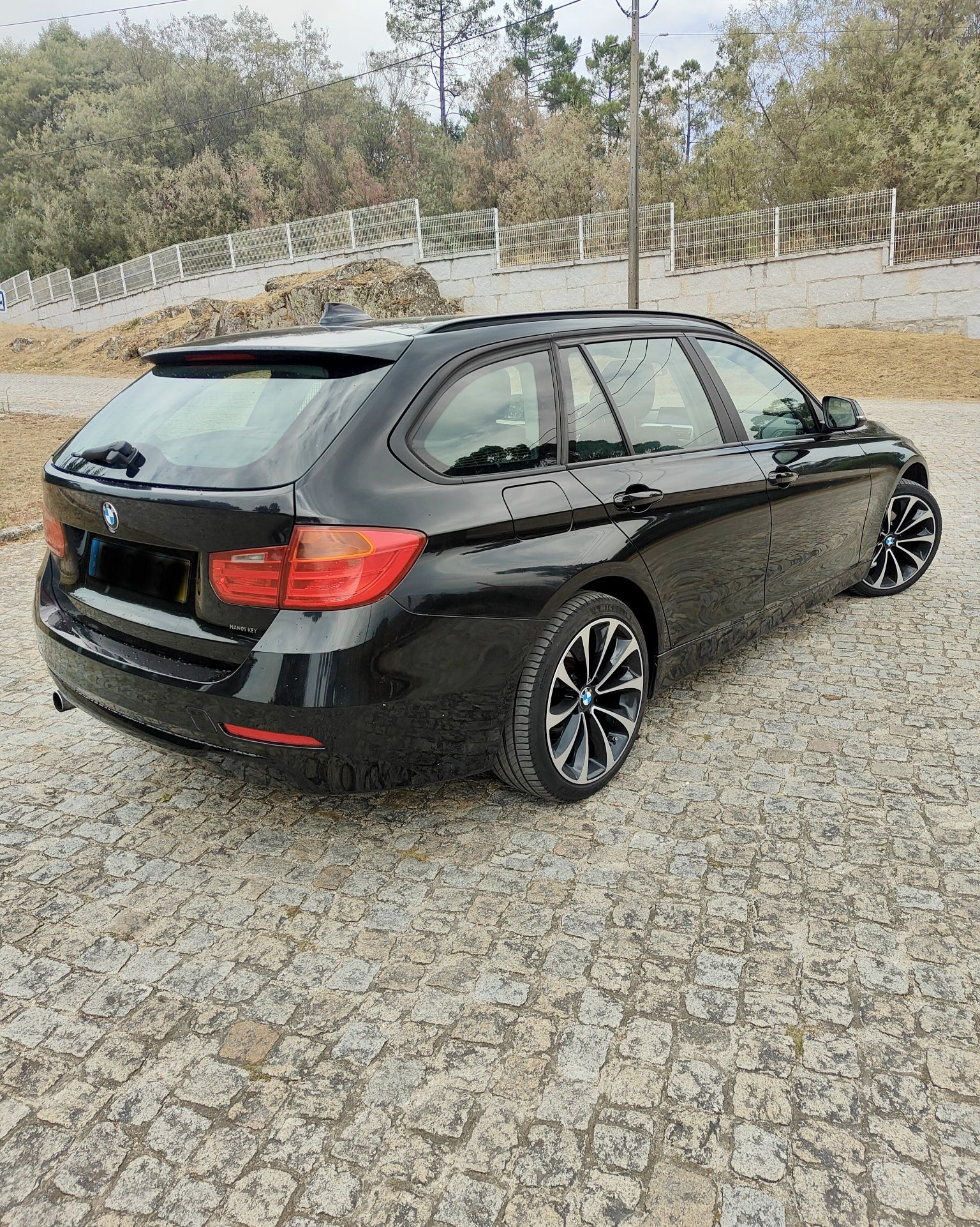 BMW F31 2.0D impecável