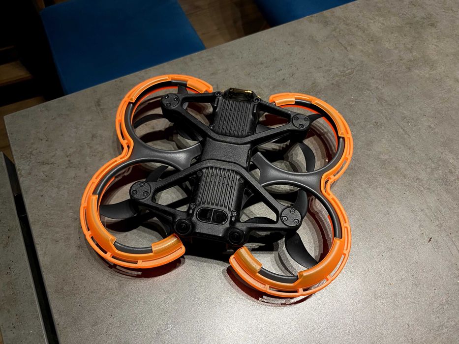 Dron DJI Avata 2 + ubezpieczenie DJI Care  + TORBA + Skrzydła zapas