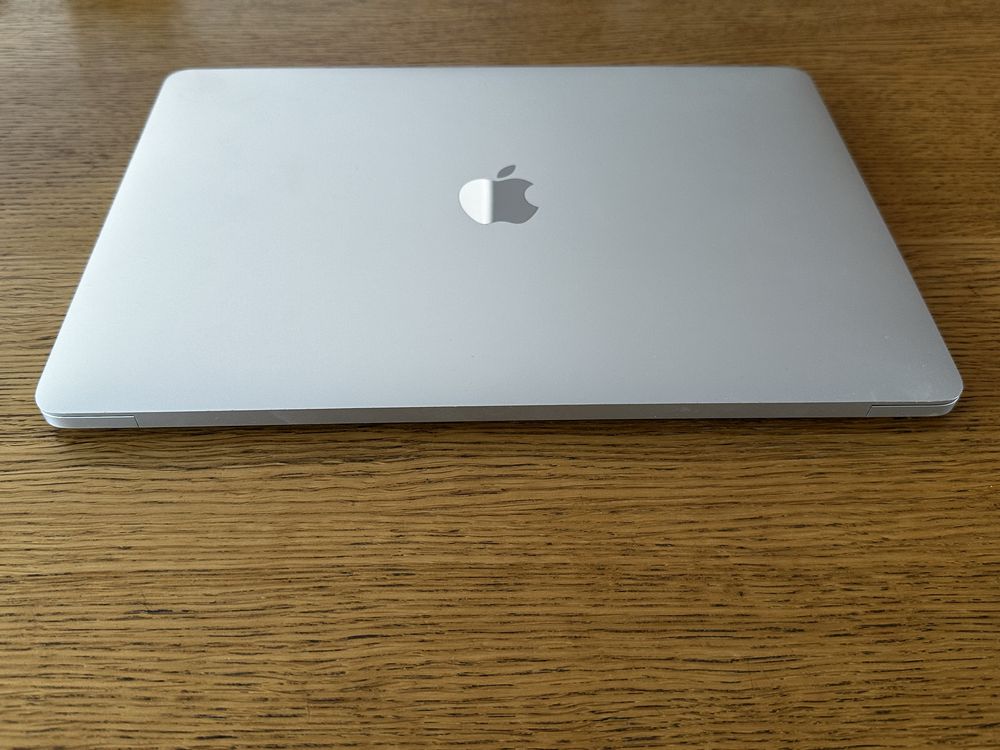 MacBook Pro 13 A1708, i5 4x3,40GHz, 8GB, 256GB SSD, jak nowy