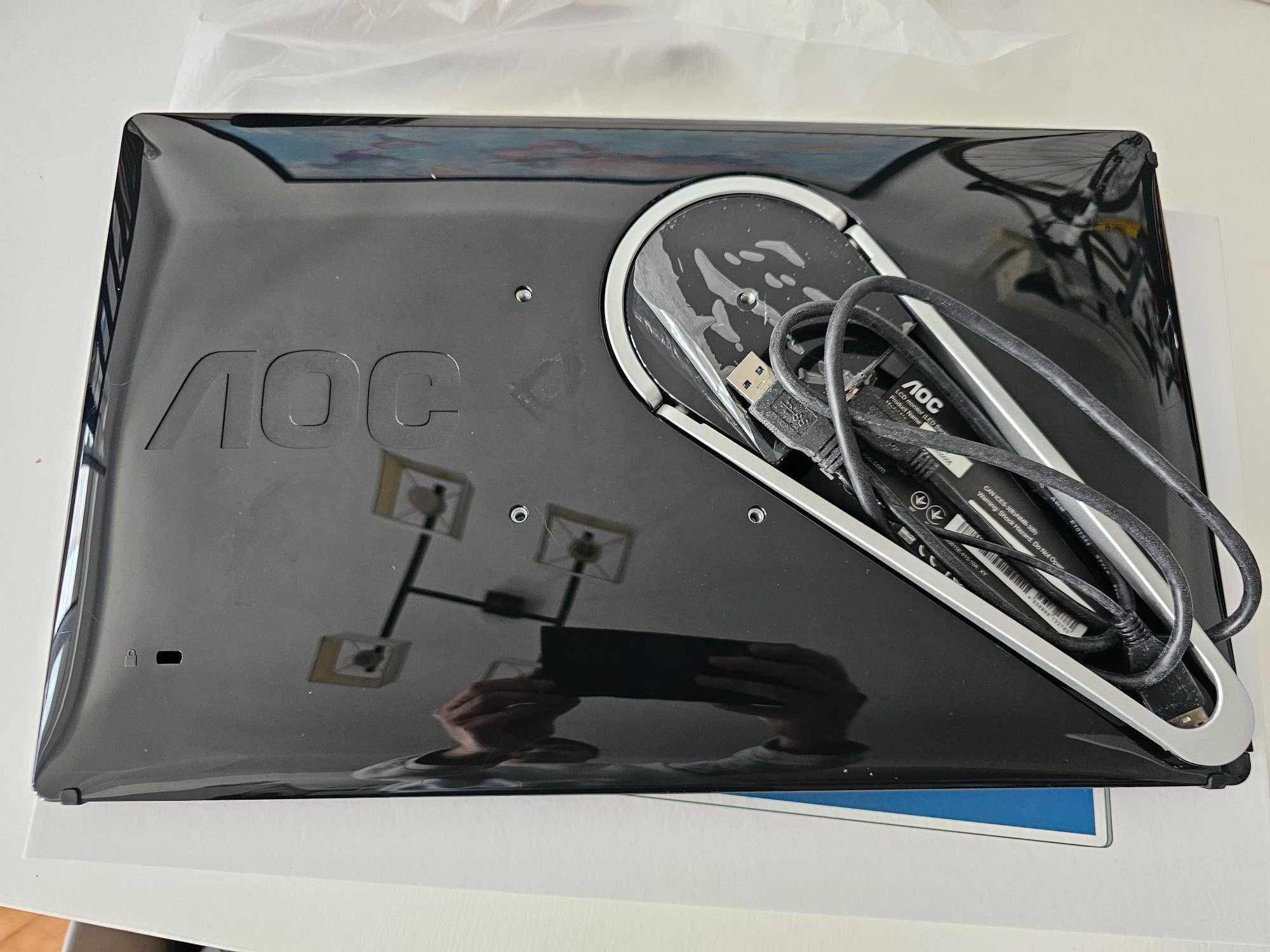 Monitor Portátil 15.6" AOC E1659FWU LED HD USB-A