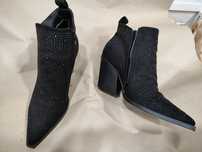Botas texanas com brilhantes