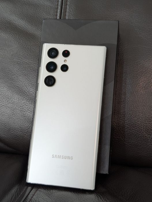 Samsung S22 Ultra 256GB • Stan Idealny!