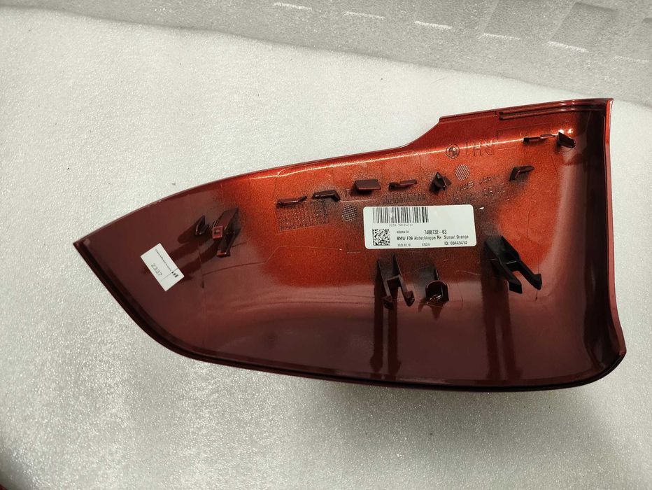 Obudowa lusterka prawa BMW X1 F48 X2 F39 OE  Sunset Orange